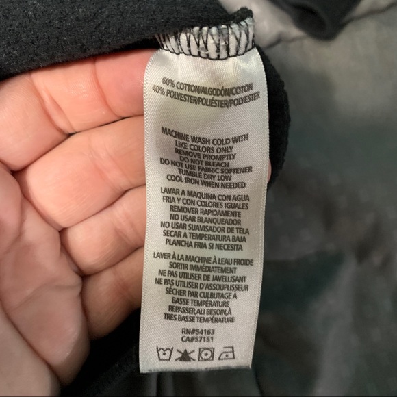 Tommy Hilfiger black sweatshirt men’s large FLAW - Picture 7 of 10